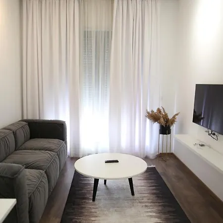Habitat 4* Τίρανα