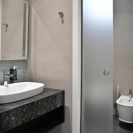 Habitat 4*