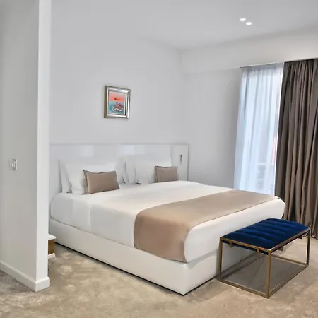 Habitat 4* Tiran