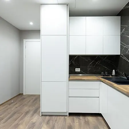 Habitat 4*