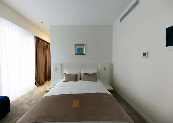 Habitat 4*