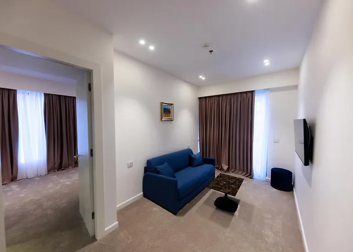 Habitat 4* Tirana