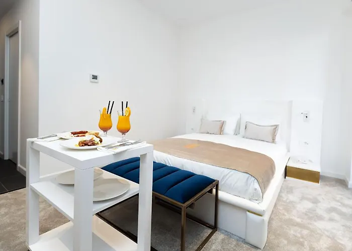 Habitat Hotel